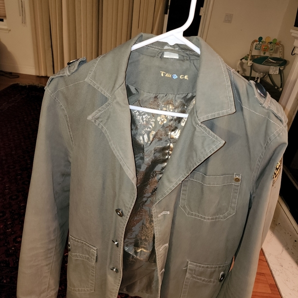 Twice Man's jacket,  size small,  color green - Picture 3 of 4